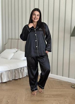 Жіноча класична шовкова піжамка plus size чорна