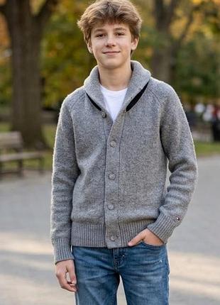 Свитер tommy hilfiger
