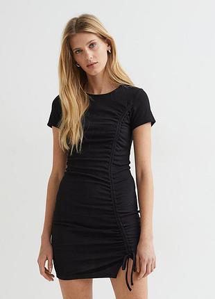 Сукня-футболка жіноча коротка h&m s чорна