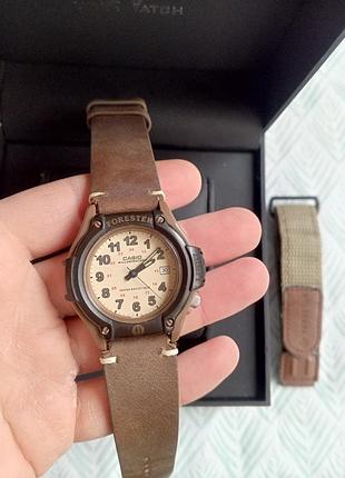 Casio forrester original, вантажний бежевий годинник з 2000х, чоловічий унісек