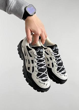 Женские кроссовки asics gel-pickax w white on black