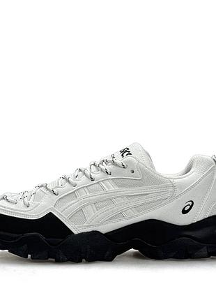 Женские кроссовки asics gel-pickax w white on black