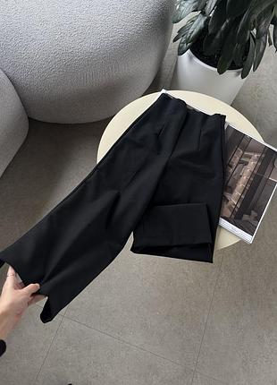 Чорні брюки zara чорні широкі брюки zara офісні класичні брюки zara