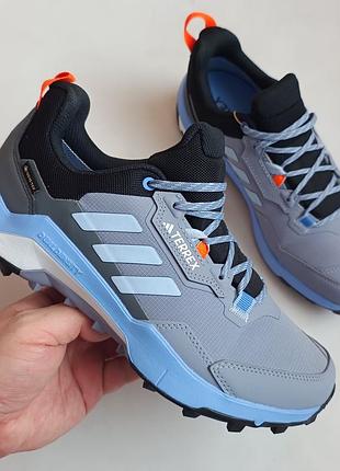 Новые оригинальные adidas terrex ax4 gore-tex р40.5, длина стельки по факту 25.5см
ц2999грн
