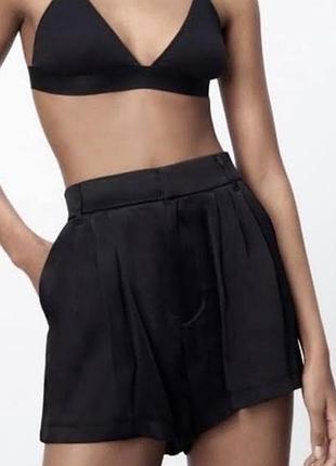 Шорти сатинові zara