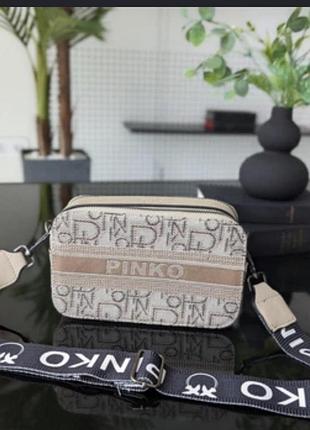 Жіноча бежева текстильна сумка бренду pinko (крос-боді) з фірмовим широким текстильним ремінцем