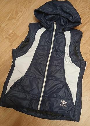 Жилетка жіноча adidas спортивна синя з капюшоном