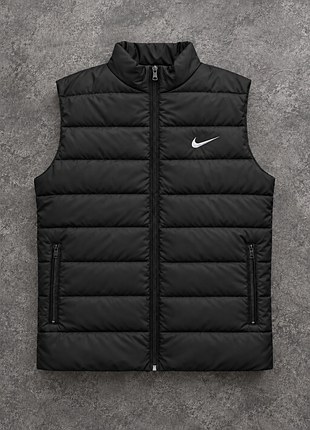 Жилетка nike черная с воротником