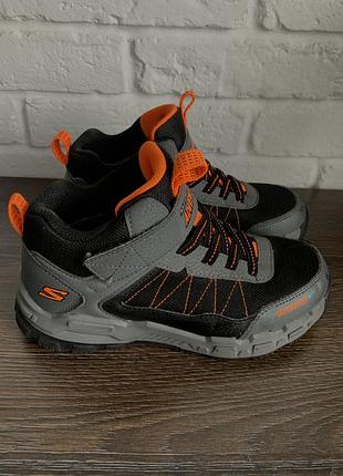 Чоботи skechers водонепроникні чорно-сірі з помаранчевим 36 розмір