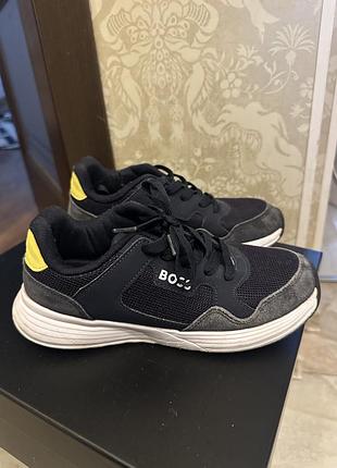 Кросівки boss