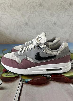 Женские крассовки nike air max 1 оригінал.