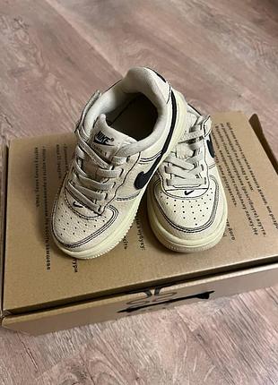 Дитячі кросівки nike force 1 2