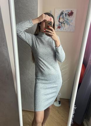 Базове плаття водолазка