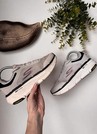 Кросівки skechers max cushioning premier 2.0