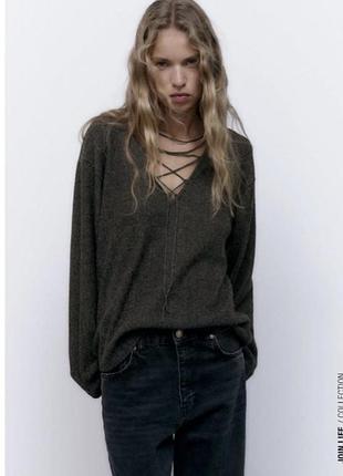 Стильный джемпер / кофта zara со шнуровкой на груди