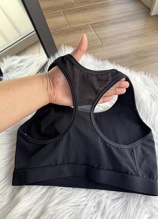 Спортивний топ nike 3