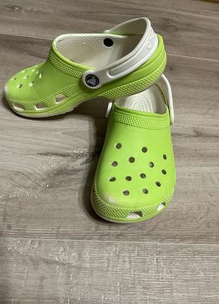 Crocs j2 glow in the dark шльопанці крокси світяться в темряві 33-34 розмір