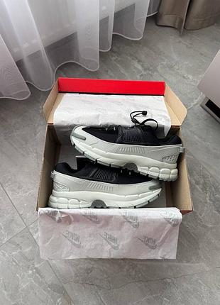 Nike zoom vomero roam summit white black 4