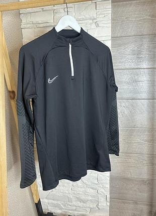 Жіноча оригінальна спортивна кофта лонгслів nike slim fit l