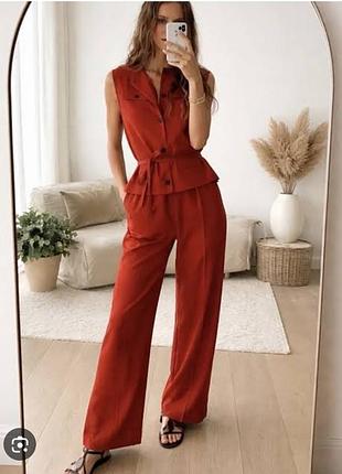Ефектний комбінезон zara (жилет та штани) глибокого теракотового кольору р. м