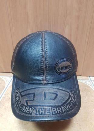 Бейсболка кожа