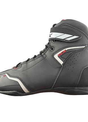 Ботинки  tcx originals, мото черевики оригинал, оригінал сапоги alpinestars ,dainese