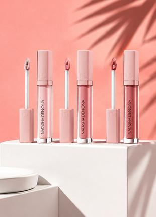 Hy-glam brightener
brightening &amp; hydrating crease-proof serum brightener.
