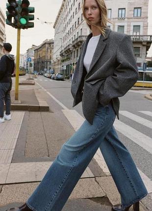 Пиджак из шерсти zara.