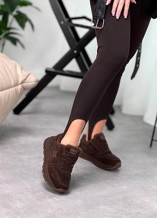 Теплі жіночі кросівки 4