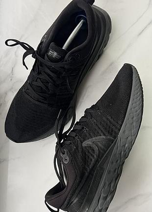 Кросівки nike react