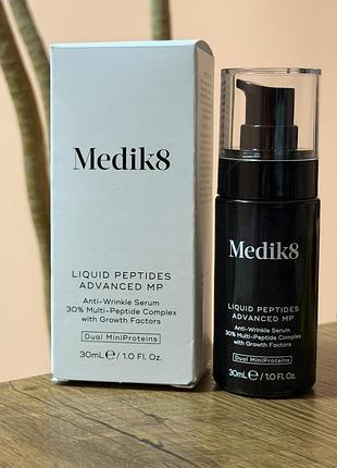 Антивікова сироватка для обличчя medik8 liquid peptides advanced mp serum, 30 мл