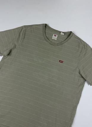 Чоловіча футболка levi’s,розмір l