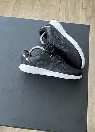 Кросівки karrimor 3