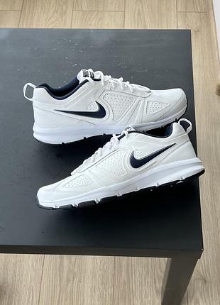 Кросівки nike 4