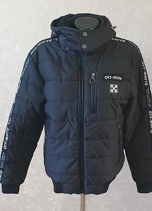 Чорна чоловіча куртка бомбер off-white розмір s демісезонна з капюшоном стегана