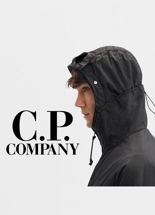 Топовий мікропуховик c.p.company на зиму. 🤤🔥