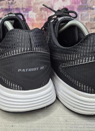 Кроссовки asics patriot 10 6