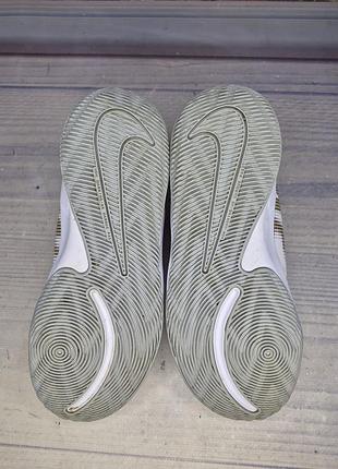 Кроссовки nike team hustle quick 2 4
