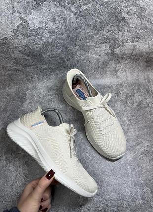 Жіночі кросівки skechers slip-ins оригінал