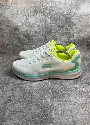 Жіночі бігові кросівки skechers max weight оригінал