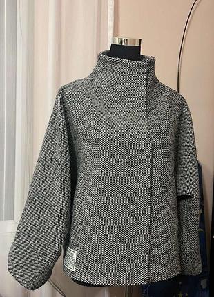 Жіноче пальто букле вовна m-xl