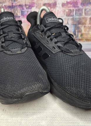 Кроссовки adidas 2