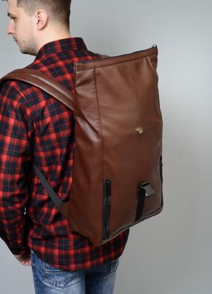 Мужской  классический коричневый рюкзак ролл топ4 фото