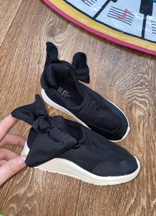 Мокасины тапки тапочки кроссовки zara baby 23