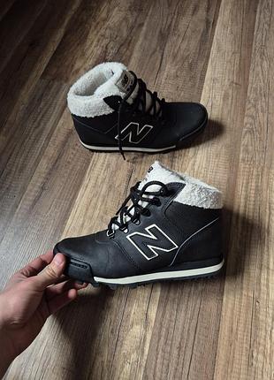 Женские зимние ботинки new balance 701