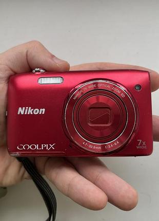 Фотоаппарат стильна камера nikon coolpix s3400 червона 20.1 мп
