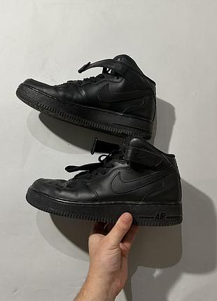Високі кросівки nike air force