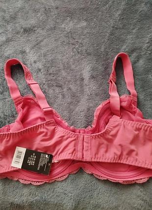 Бюстик 90 д 2
