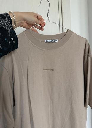 Футболка acne studios оверсайз коричнева
