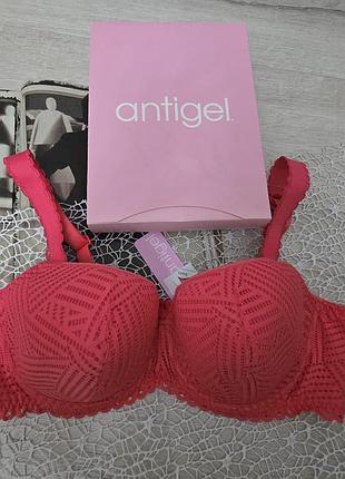 Бюст кружевной на косточках и тонком поролоне antigel от бренда lise charmel.